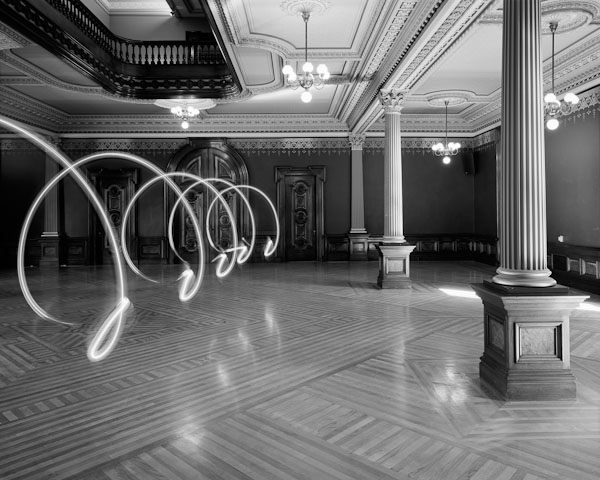 Qu'on時(shí)尚飾品品牌VI設(shè)計(jì)