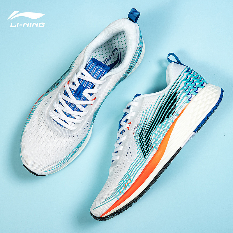 楊路的跑鞋市場(chǎng)如何重新定位？